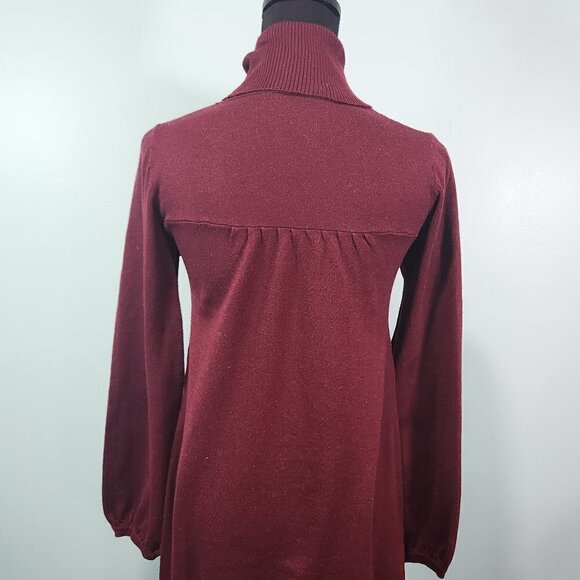 Derek Heart Burgundy Sweater Dress Knee length- Medium
Lot F - Picture 2 of 7